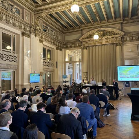 Colloque Nature et Droit